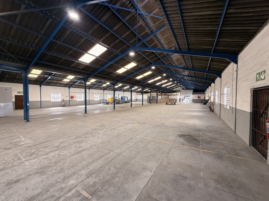 To Let Commercial Property for Rent in Beaconvale Western Cape